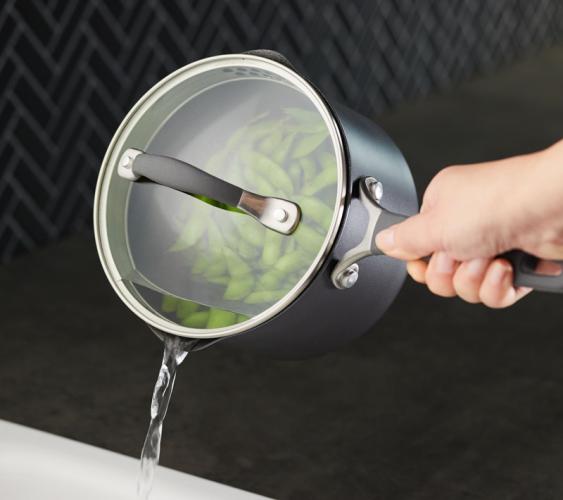 Preview: problemloses Ausgießen dank Siebdeckel